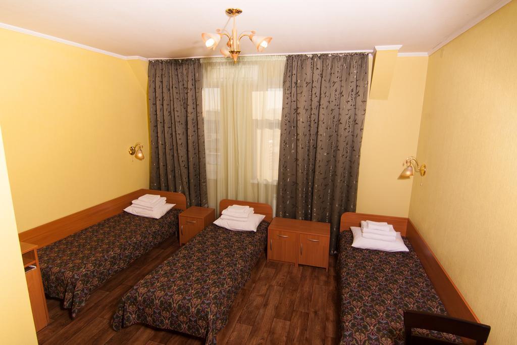 Mini-Hotel On Geroiv Energetykiv Street 18 Kyiv Exterior foto