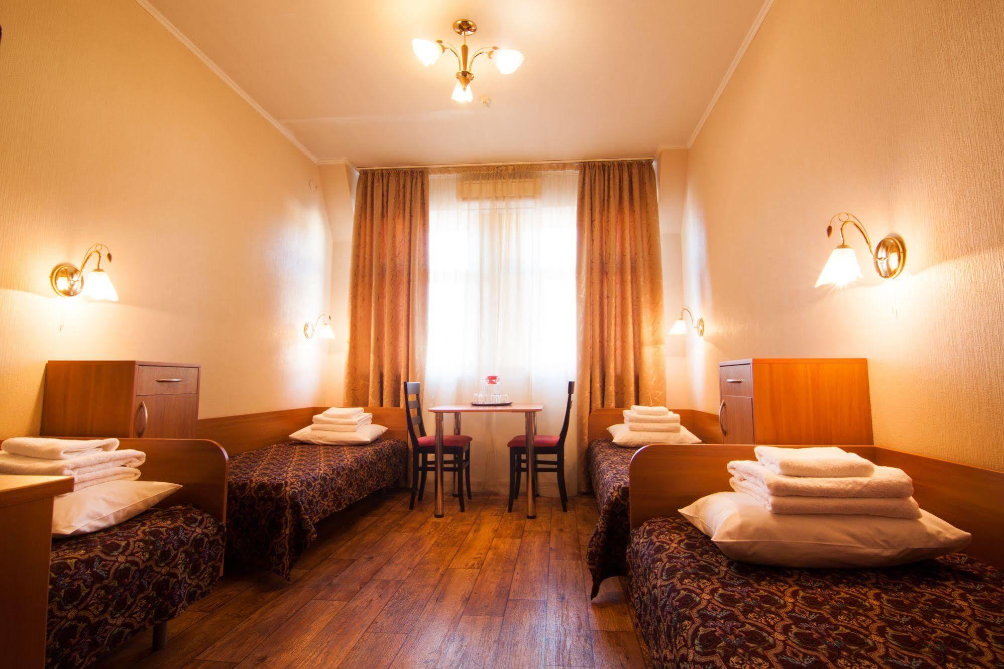 Mini-Hotel On Geroiv Energetykiv Street 18 Kyiv Exterior foto
