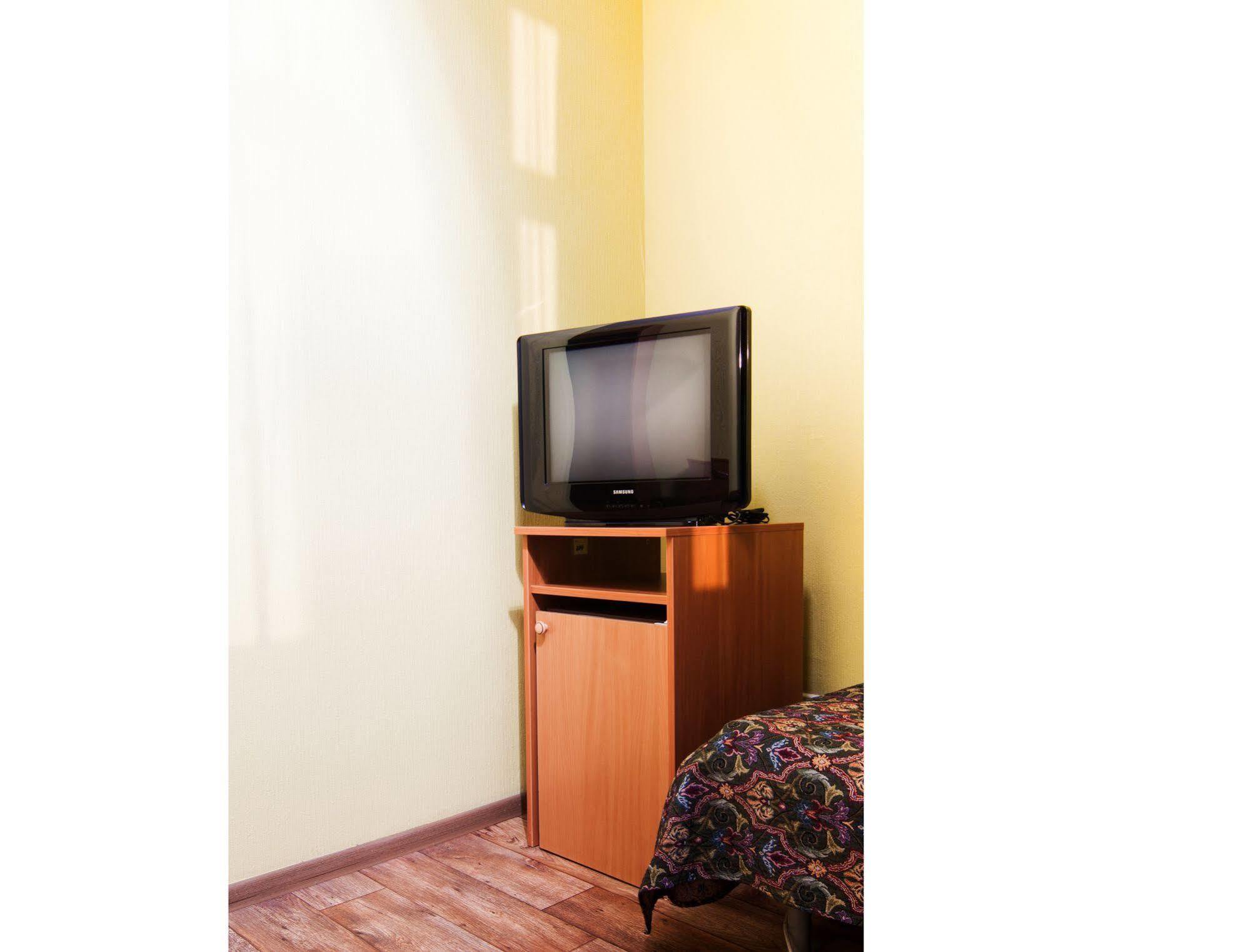 Mini-Hotel On Geroiv Energetykiv Street 18 Kyiv Exterior foto