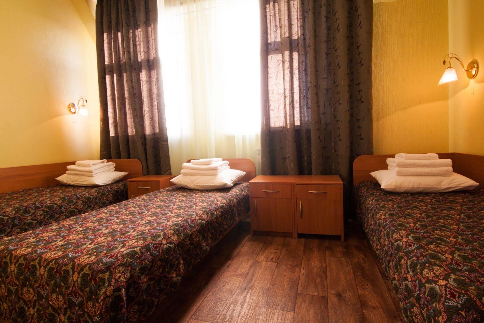Mini-Hotel On Geroiv Energetykiv Street 18 Kyiv Exterior foto